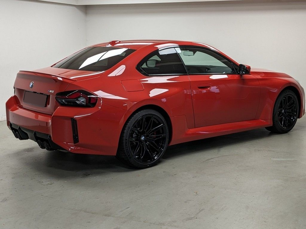 BMW M2 COUPÉ MANUÁL | novinka | sportovní coupé 460 koní | pohon zadních kol | manuální převodovka | skladem | ihned k předání | nákup online | AUTOiBUY.com